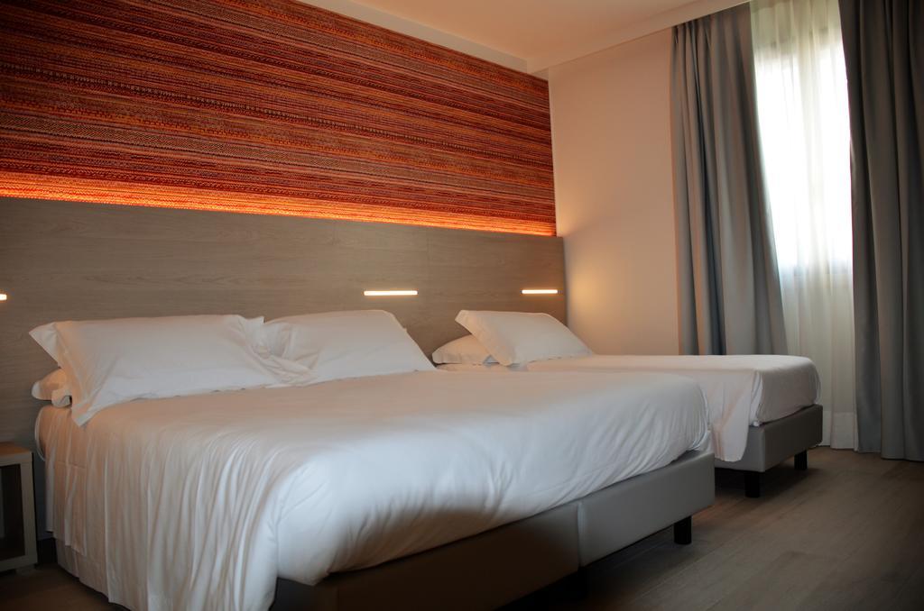 Hotel San Marco Песк'єра-дель-Гарда Екстер'єр фото