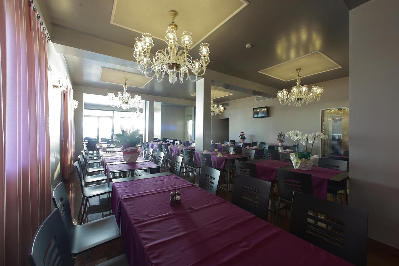 Hotel San Marco Песк'єра-дель-Гарда Екстер'єр фото