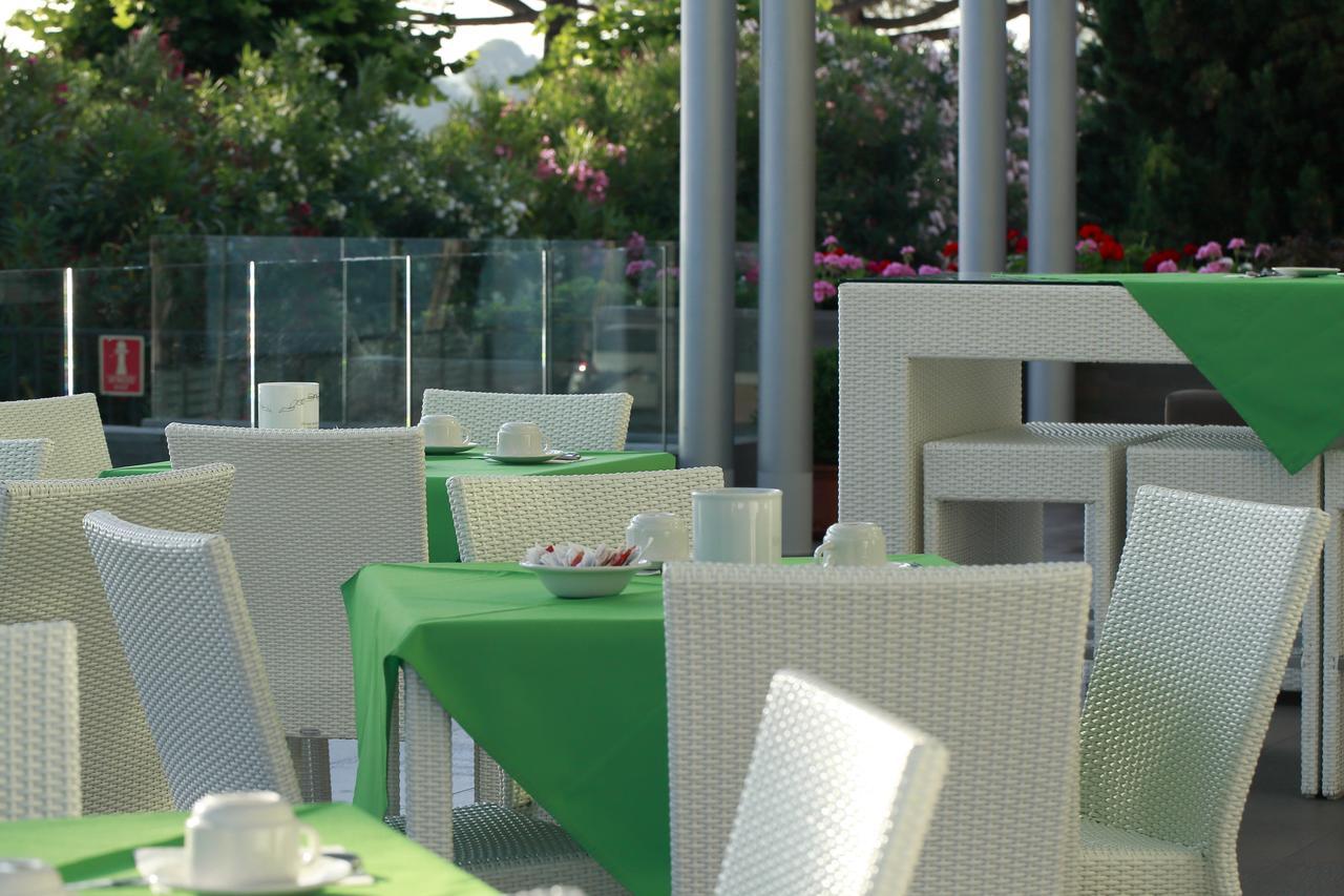 Hotel San Marco Песк'єра-дель-Гарда Екстер'єр фото